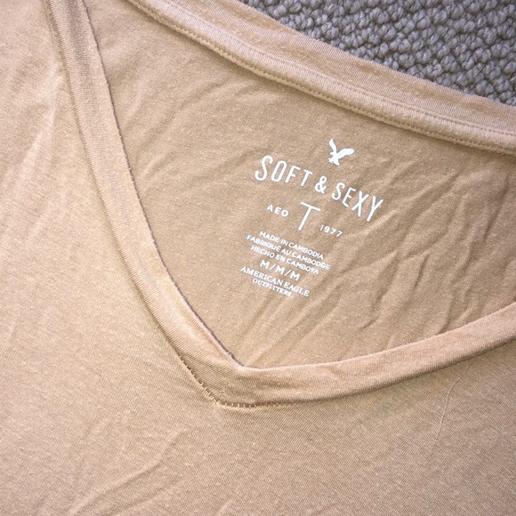 American Eagle Soft & Sexy long sleeve - Picture 2 of 2